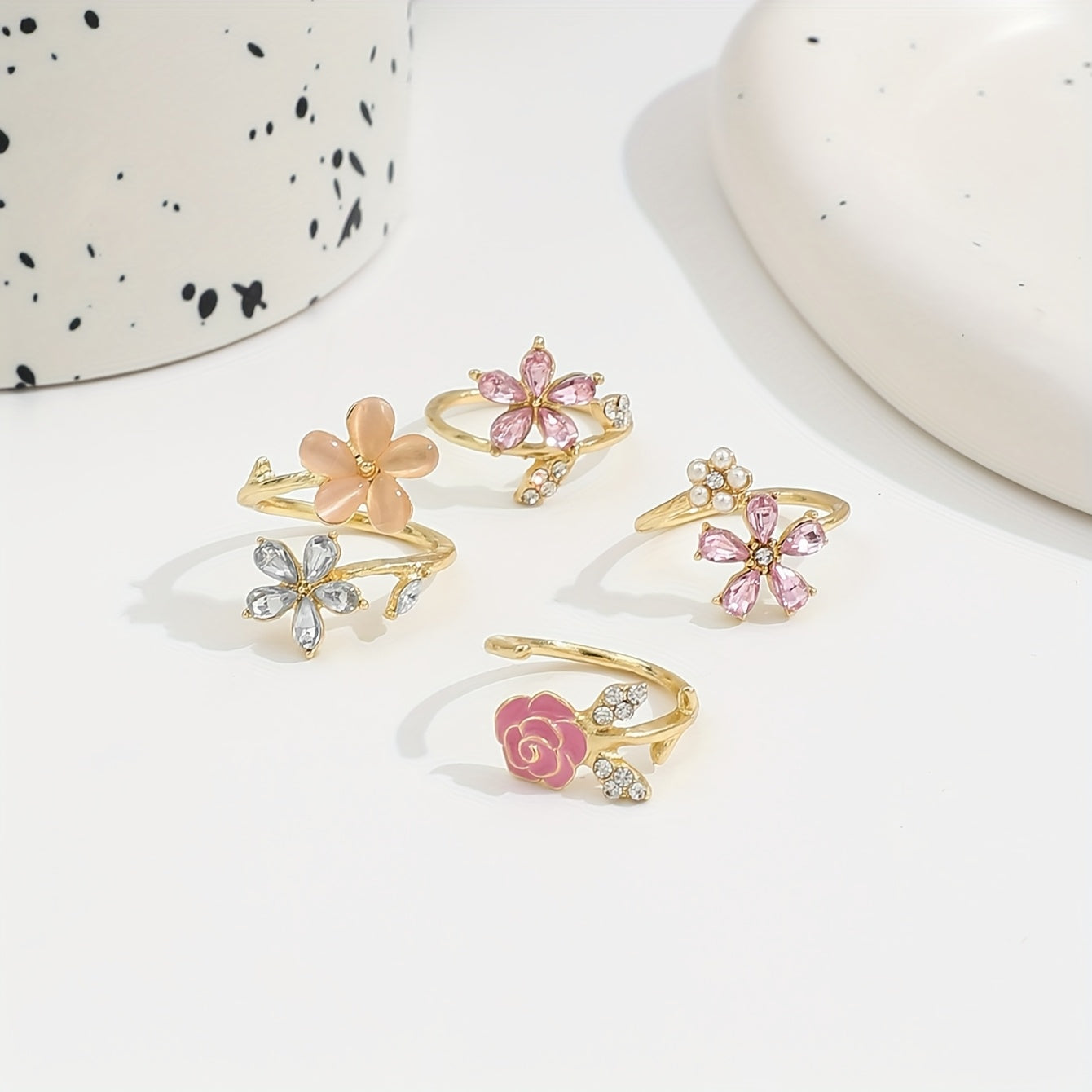 Set von Perlenringen mit Alloy und Strass