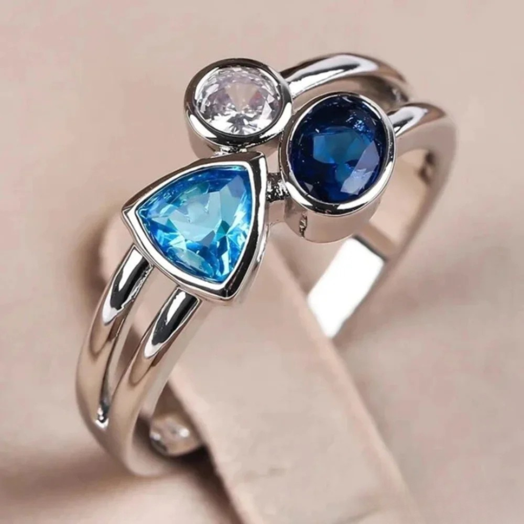 Retro Blue Crystal Ring