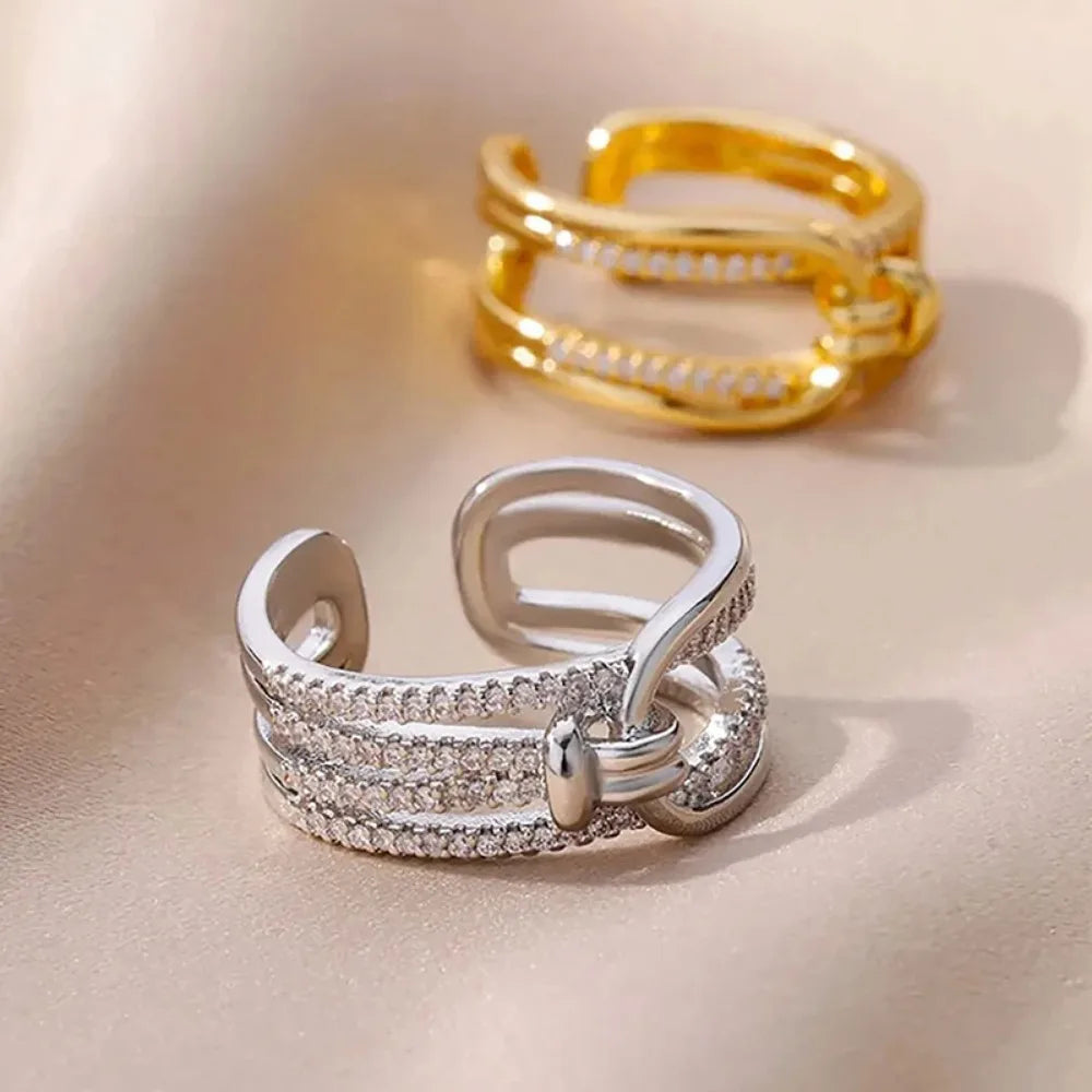 Goldene Doppelband-Ring mit Kettendesign
