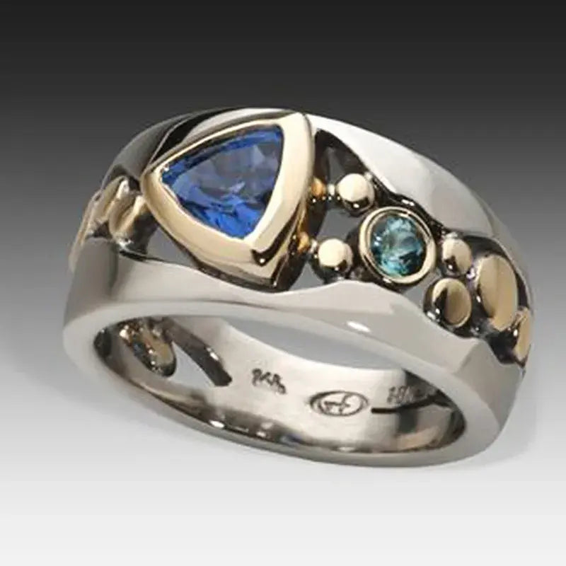 Eleganter Vintage-Ring mit blauem Edelstein