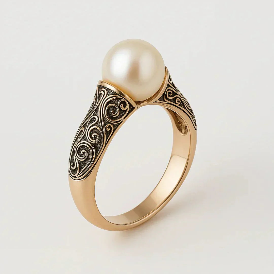 Antique Pearl-Embellished Gold Ring